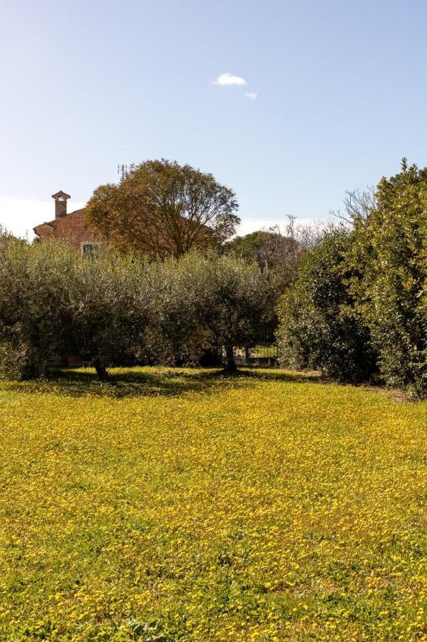 Appartamento In Villa Fano Exterior photo