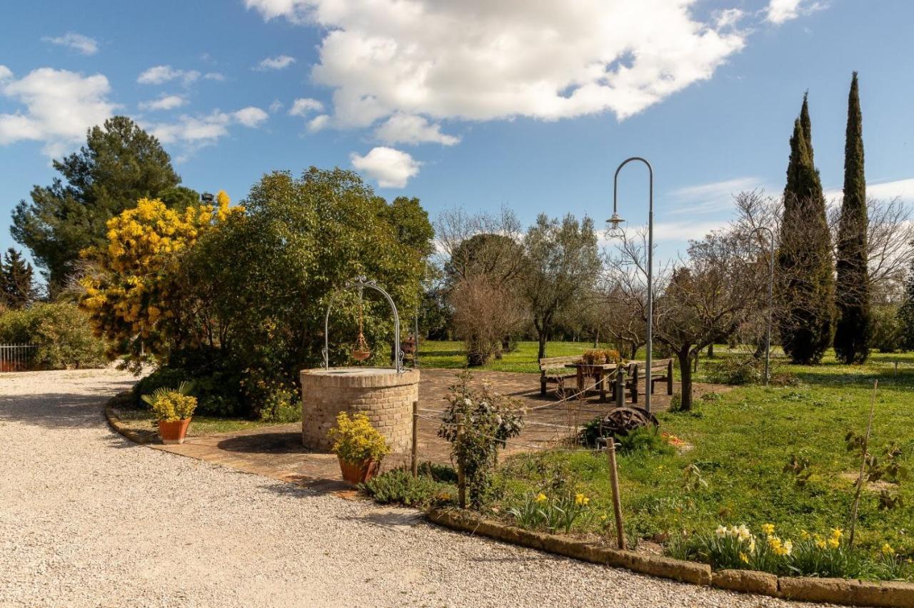 Appartamento In Villa Fano Exterior photo